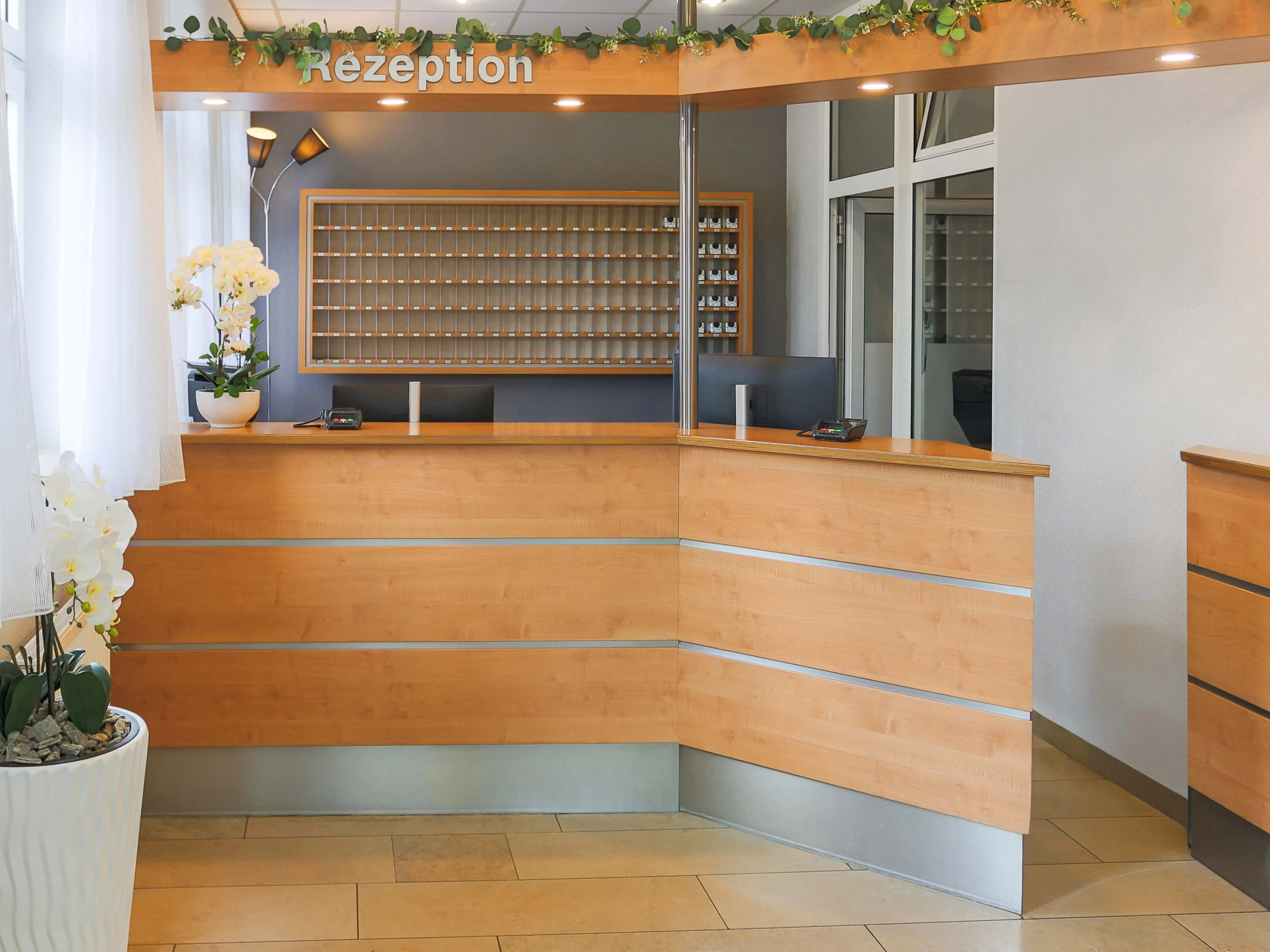 B&B Hotel + 1 x Con-Paket Deluxe