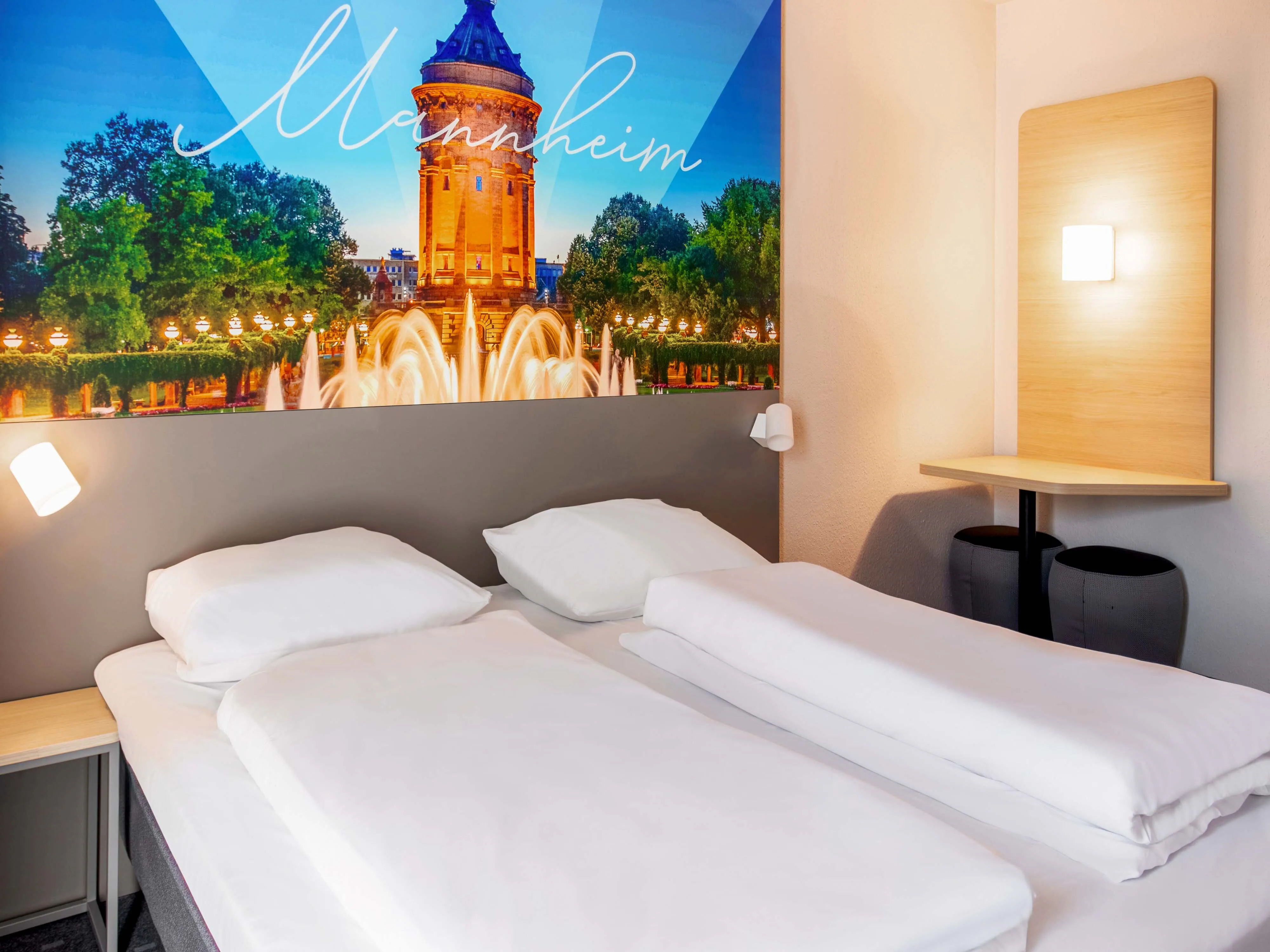 B&B Hotel + 1 x Con-Paket Deluxe