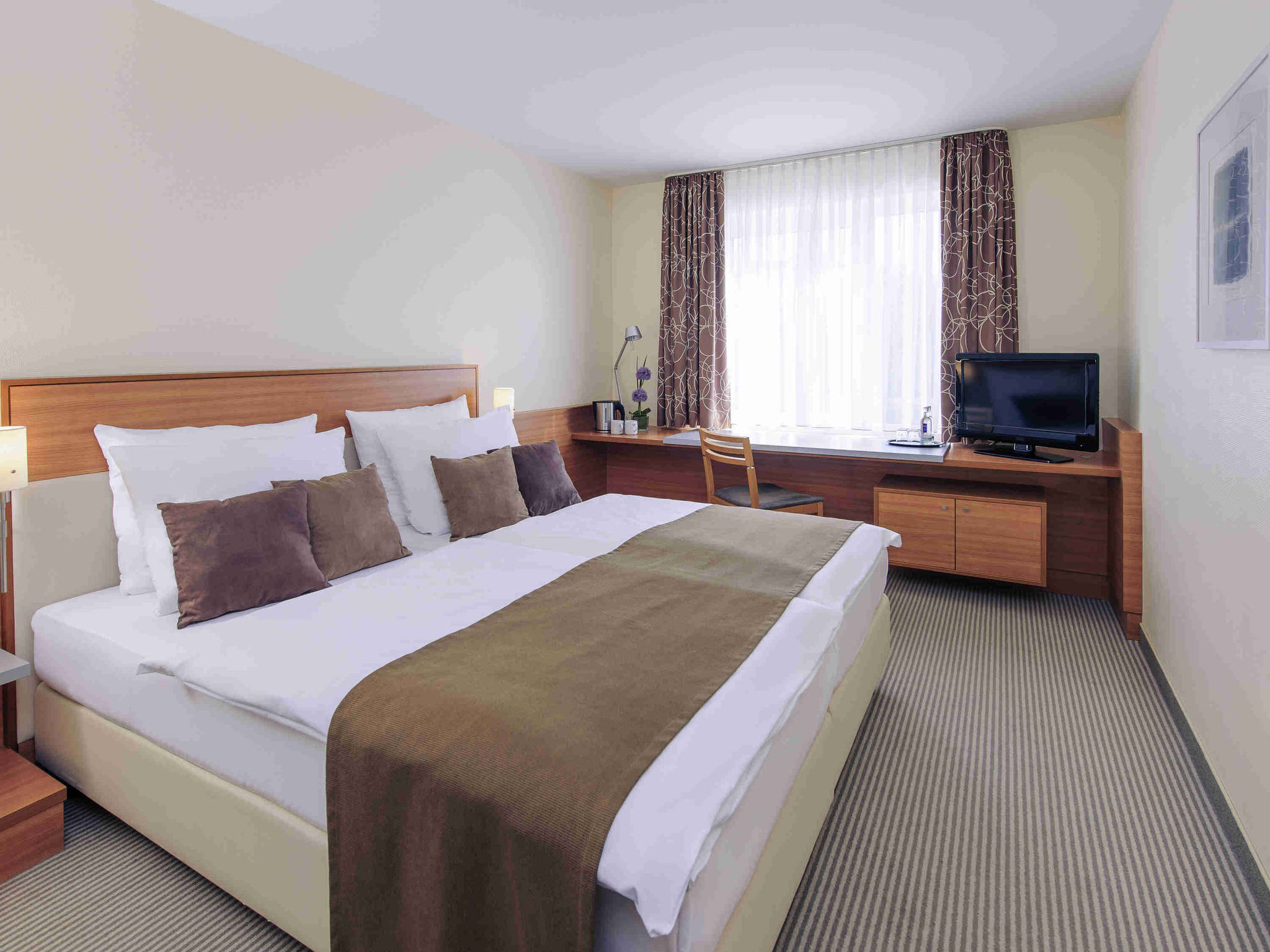 Mercure Hotel am Rathaus + 1 x Con-Paket Deluxe