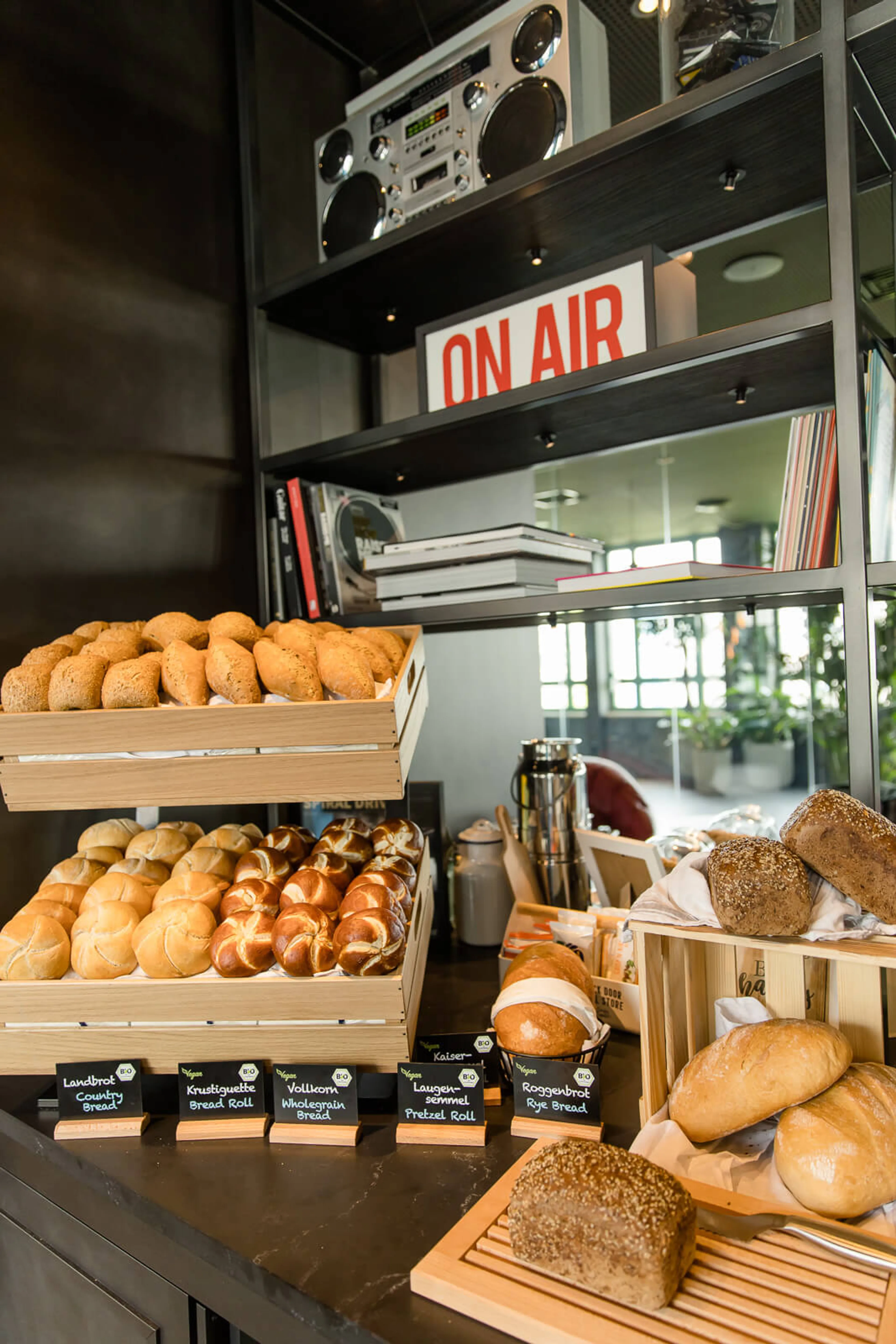 Motel One + 1 x Con-Paket Deluxe