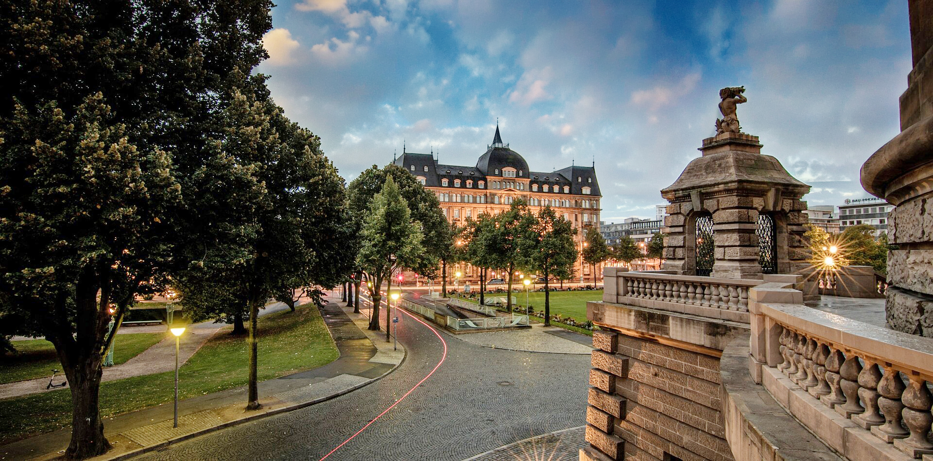Parkhotel 1901 + 1 x Con-Paket Deluxe